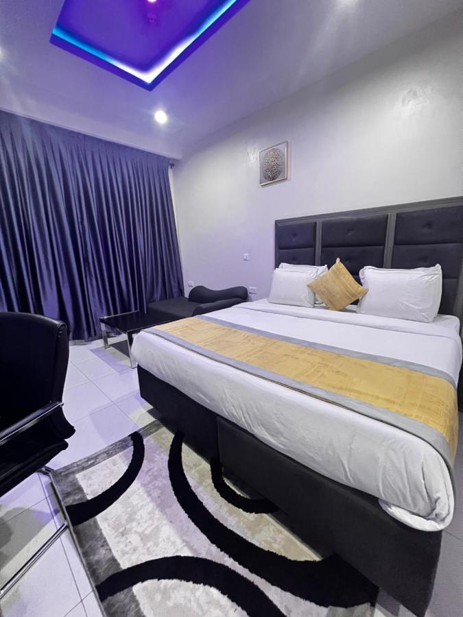 De Rigg Place Embassy Lagos Exterior photo