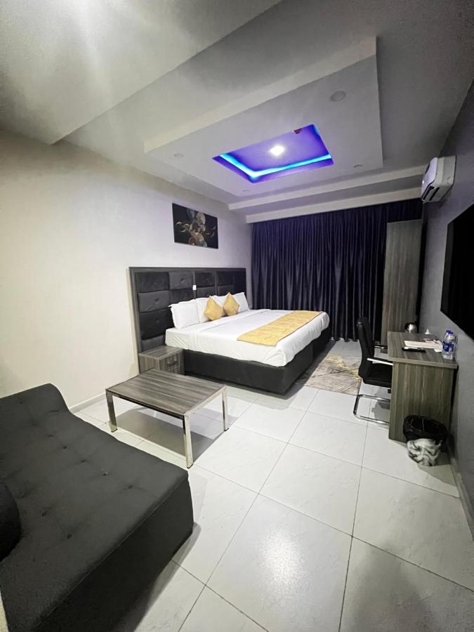 De Rigg Place Embassy Lagos Exterior photo