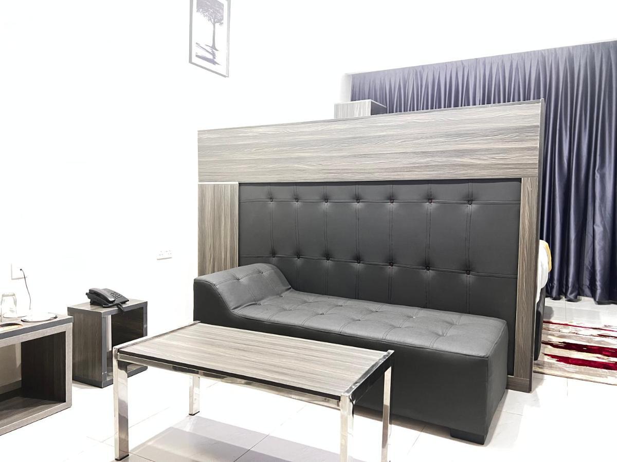 De Rigg Place Embassy Lagos Exterior photo