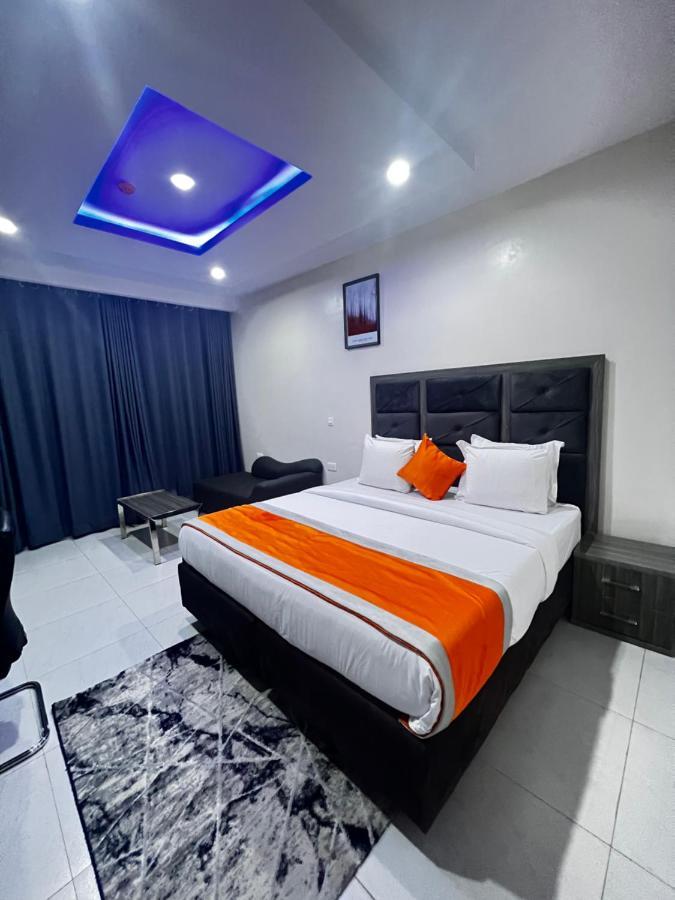 De Rigg Place Embassy Lagos Exterior photo